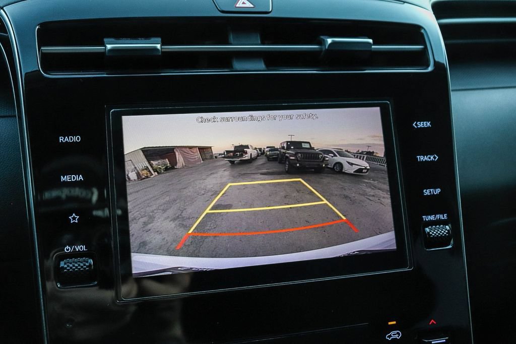 Used 2022 Hyundai Tucson Blue AWD/4WD image 28