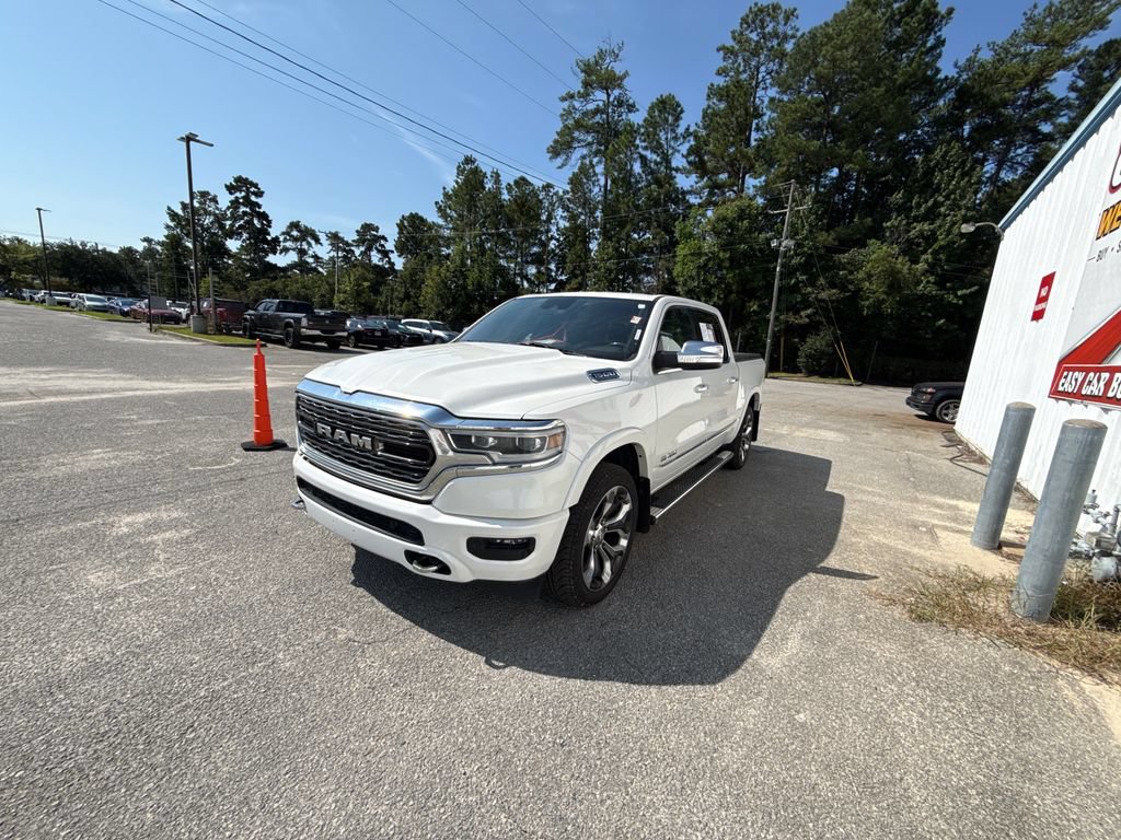 Used 2022 RAM 1500 Limited w/ Body-Colour Bumper Group AWD/4WD image 4