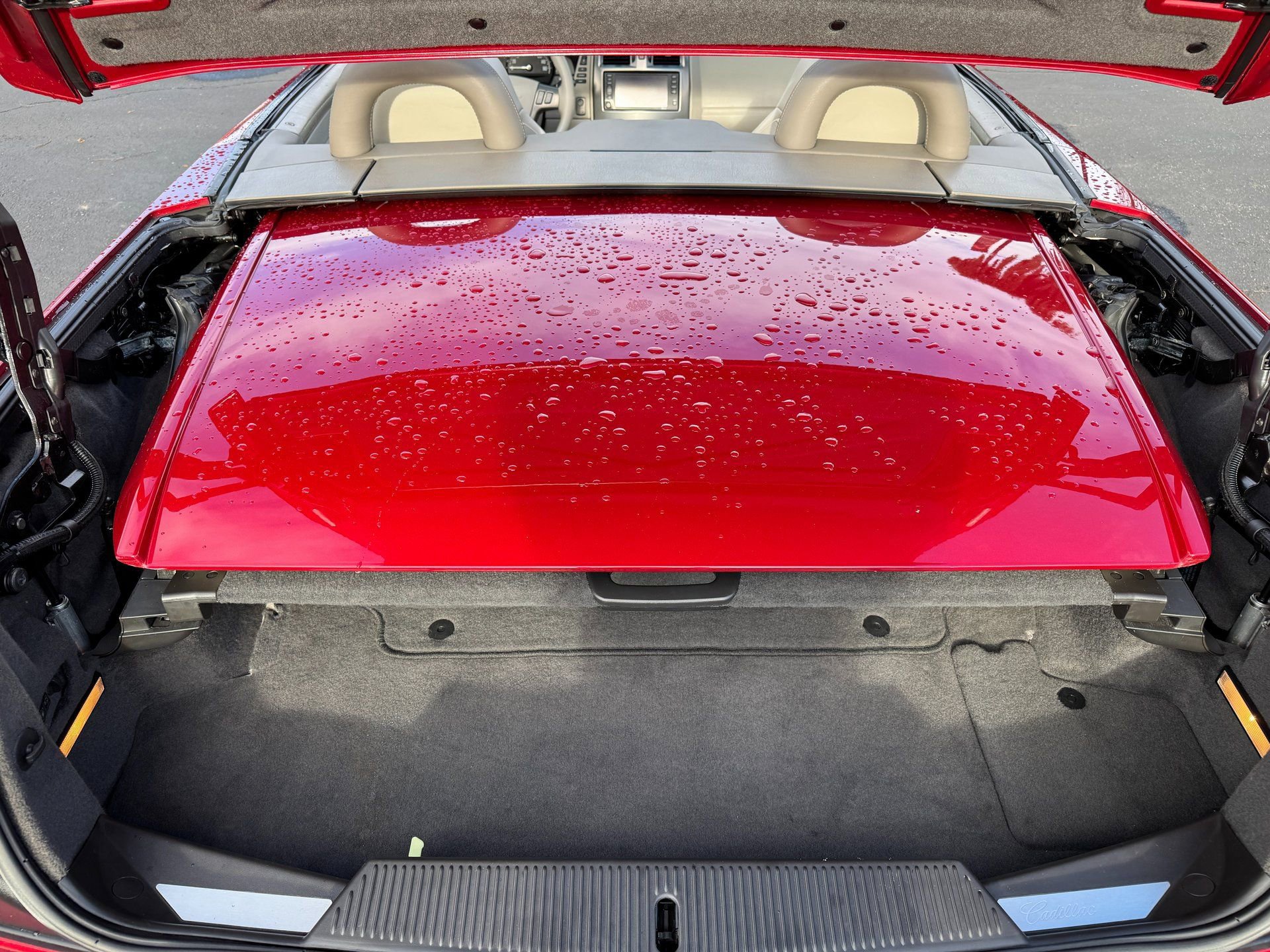 Used 2005 Cadillac XLR image 41