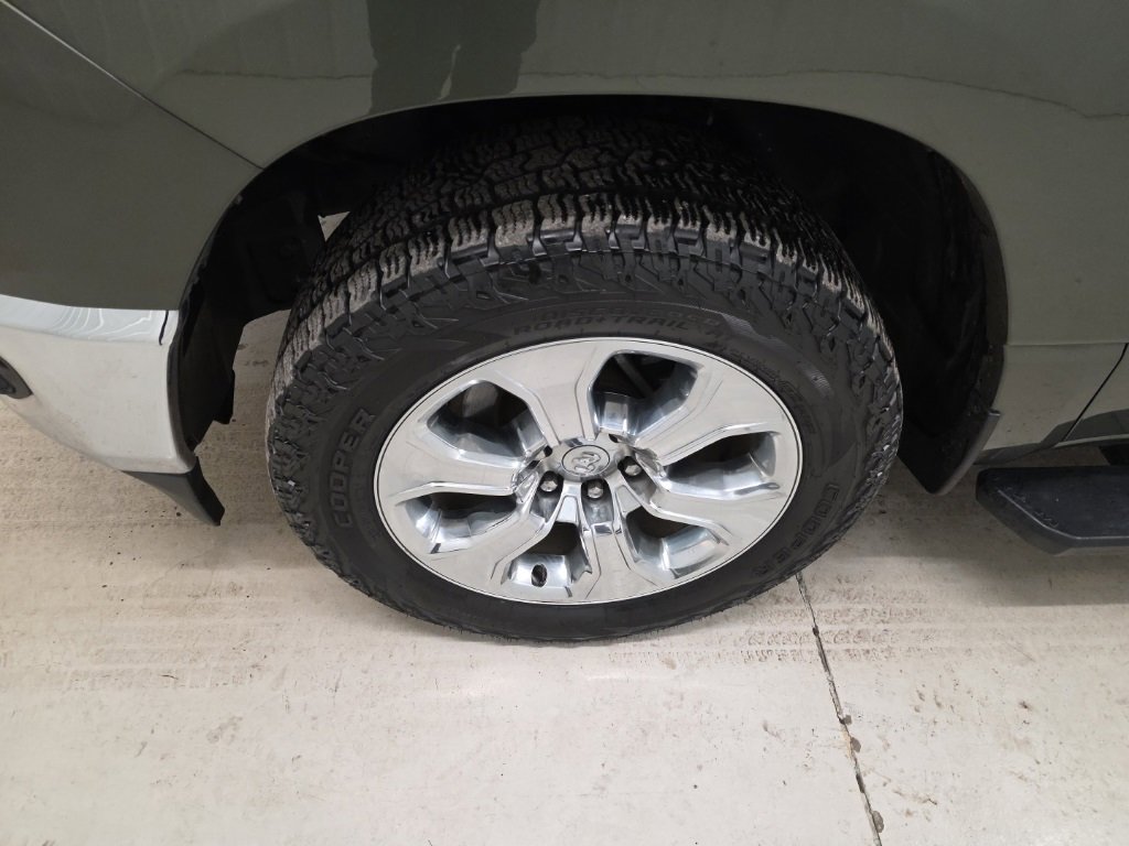 Used 2021 RAM 1500 Big Horn image 2
