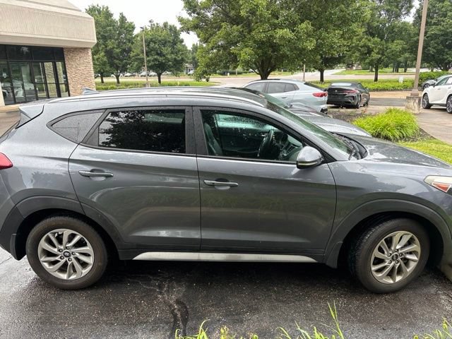 Used 2017 Hyundai Tucson SE Plus AWD/4WD image 6