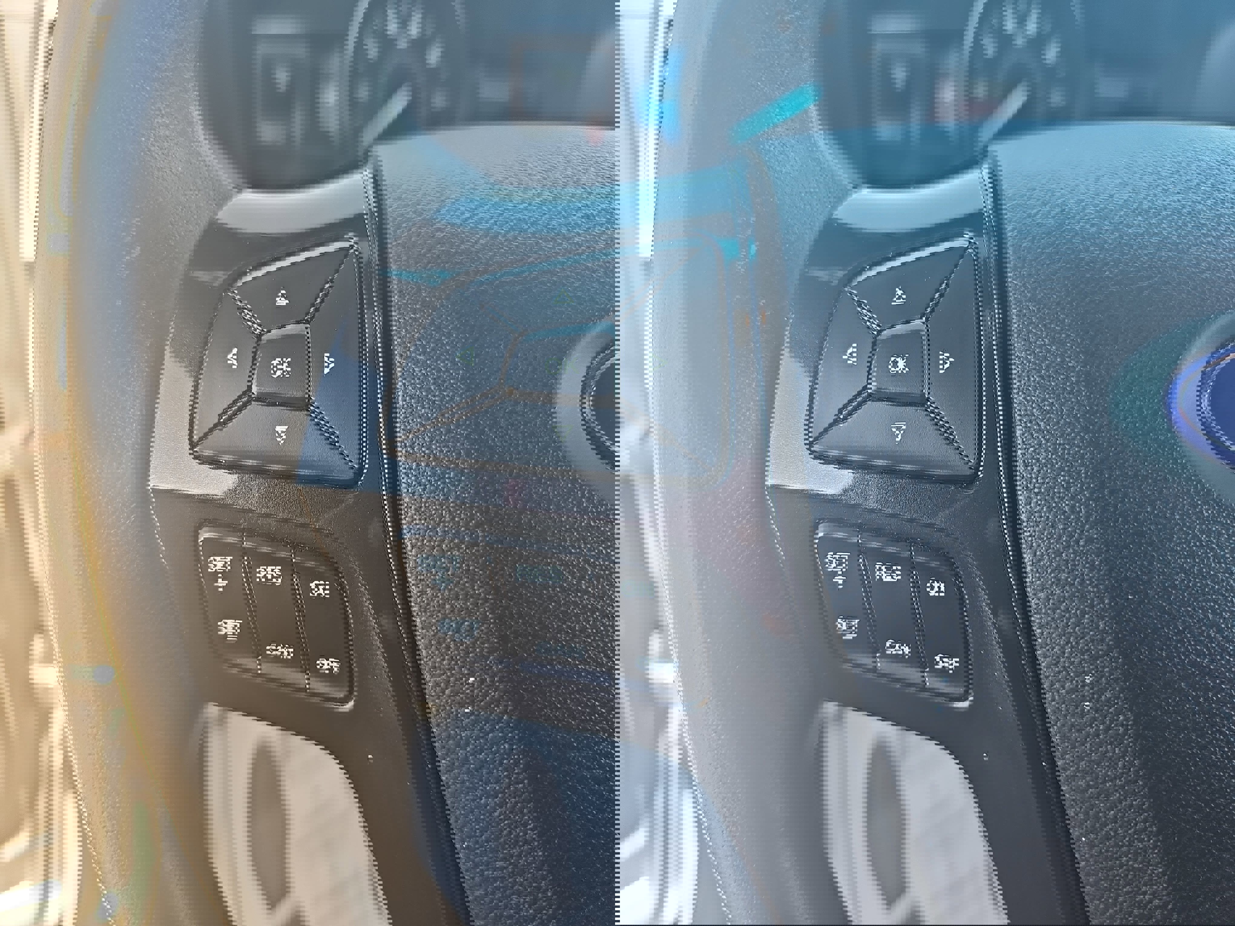 Used 2016 Ford Explorer XLT w/ Equipment Group 202A image 18