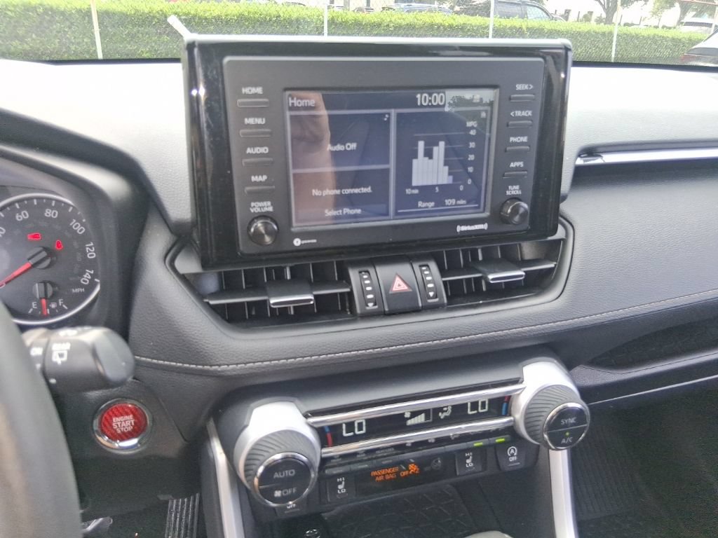 Used 2022 Toyota RAV4 XLE Premium AWD/4WD image 14