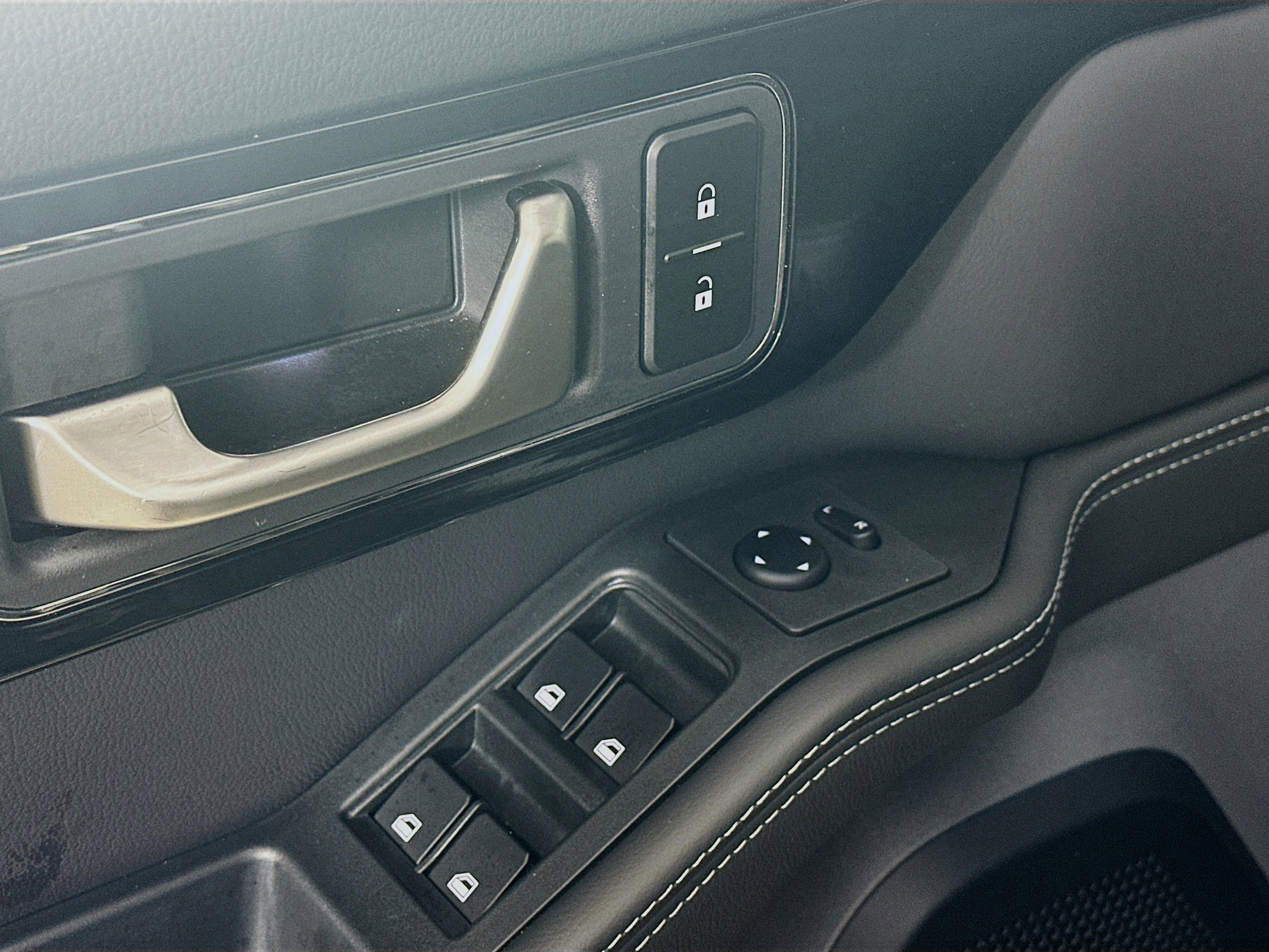 Used 2024 INEOS Grenadier image 18