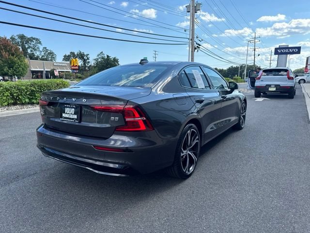 Used 2024 Volvo S60 B5 Core w/ Climate Package FWD image 5