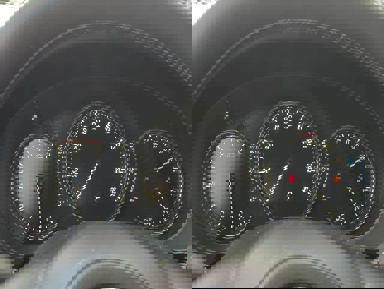 New 2025 MAZDA CX-5 Signature image 36