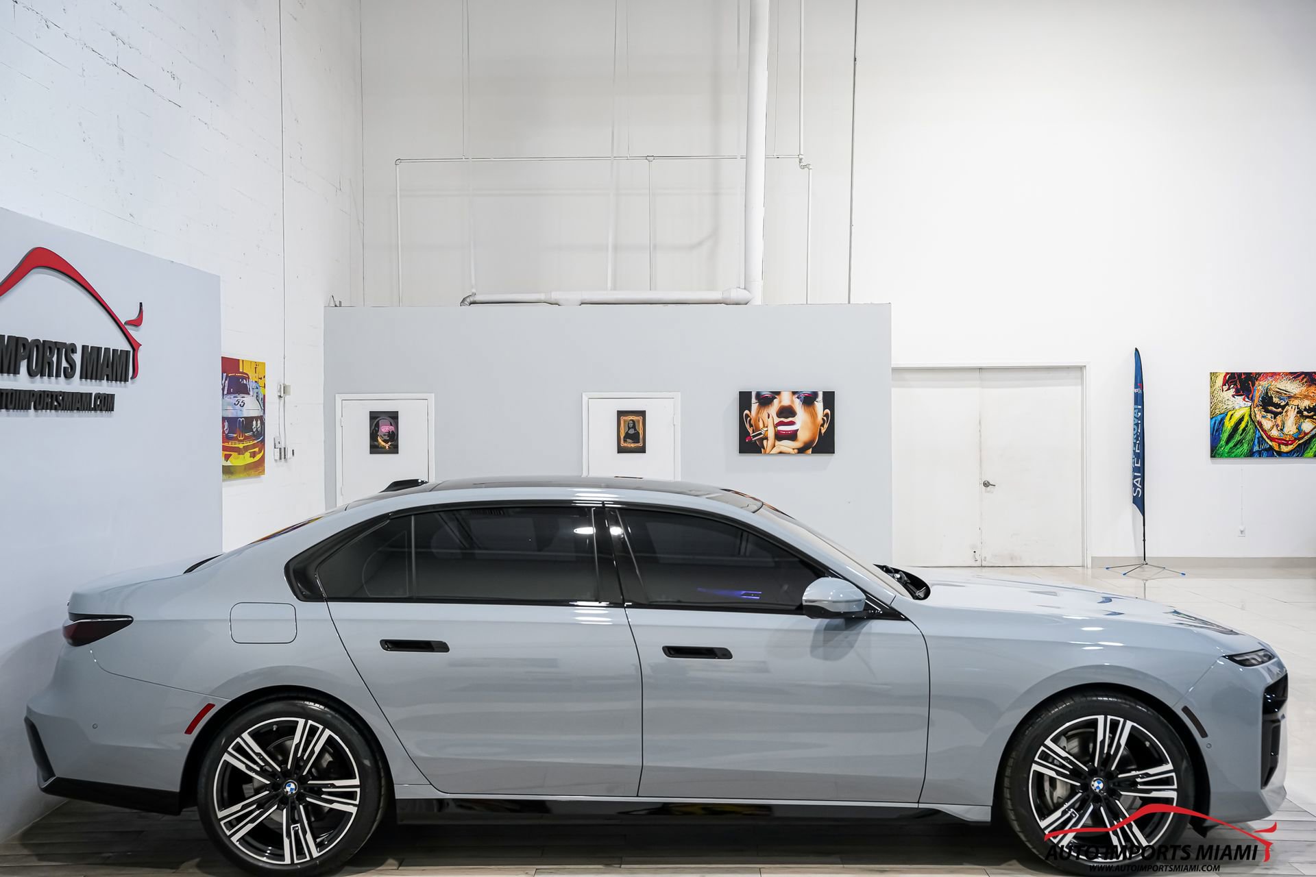 Used 2023 BMW 740i image 26