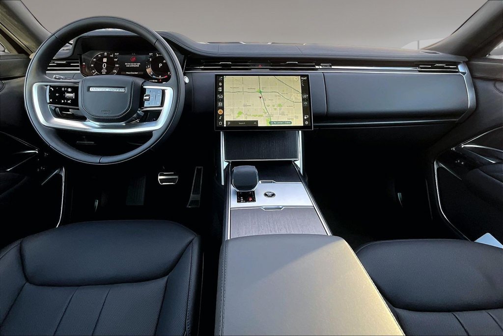 New 2026 Land Rover Range Rover Long Wheelbase SE AWD/4WD image 5