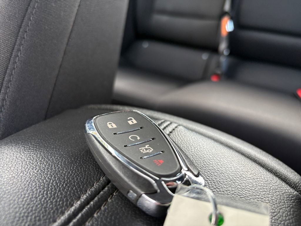 Used 2025 Chevrolet Malibu LT image 27
