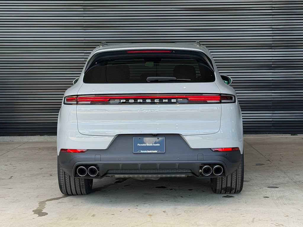 New 2026 Porsche Cayenne AWD/4WD image 9