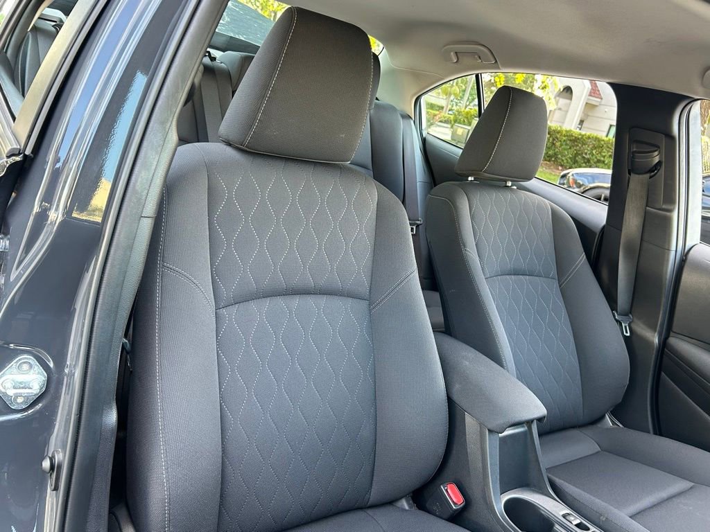Used 2023 Toyota Corolla LE FWD image 29