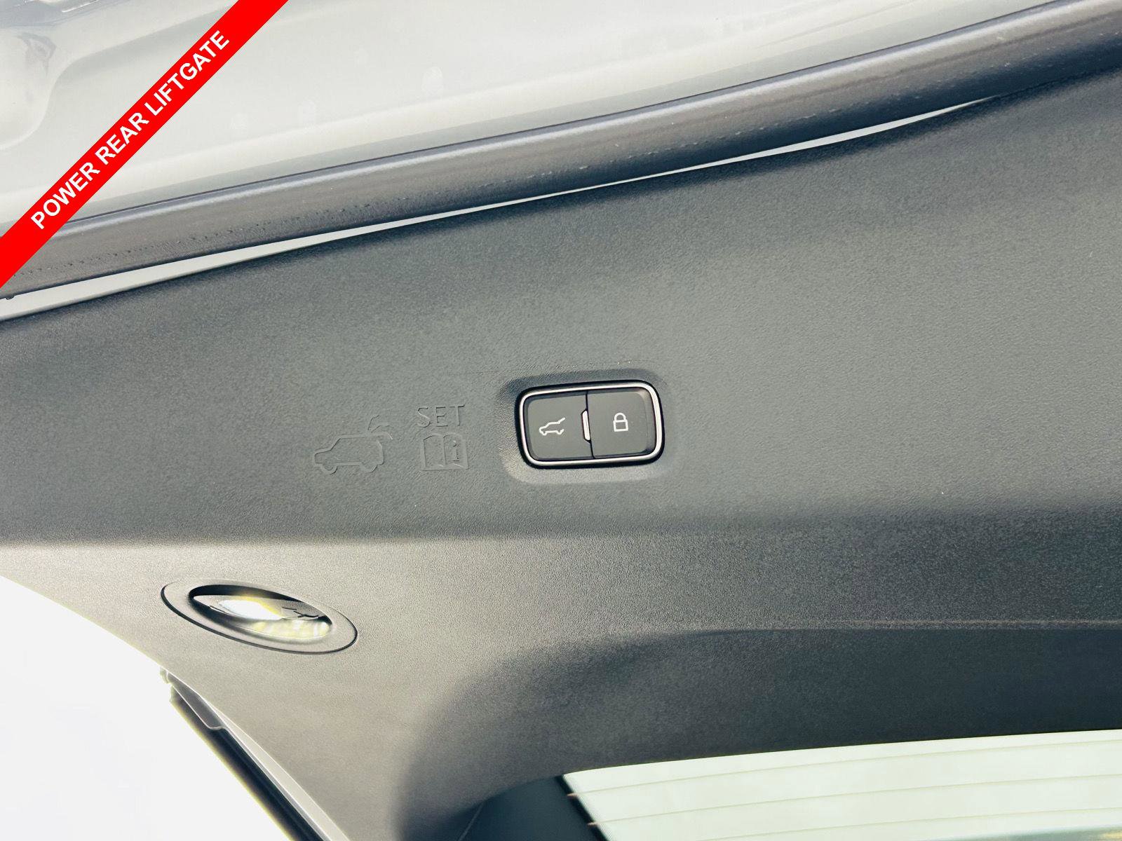 New 2026 Lincoln Navigator Reserve image 19