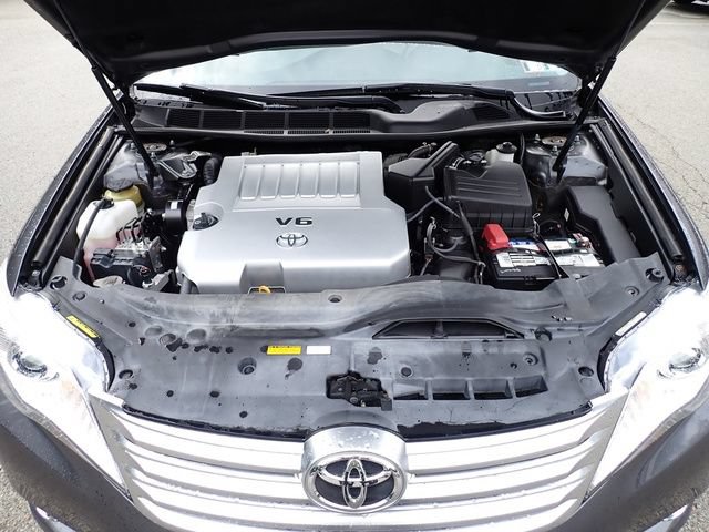 Used 2012 Toyota Avalon Limited FWD image 13