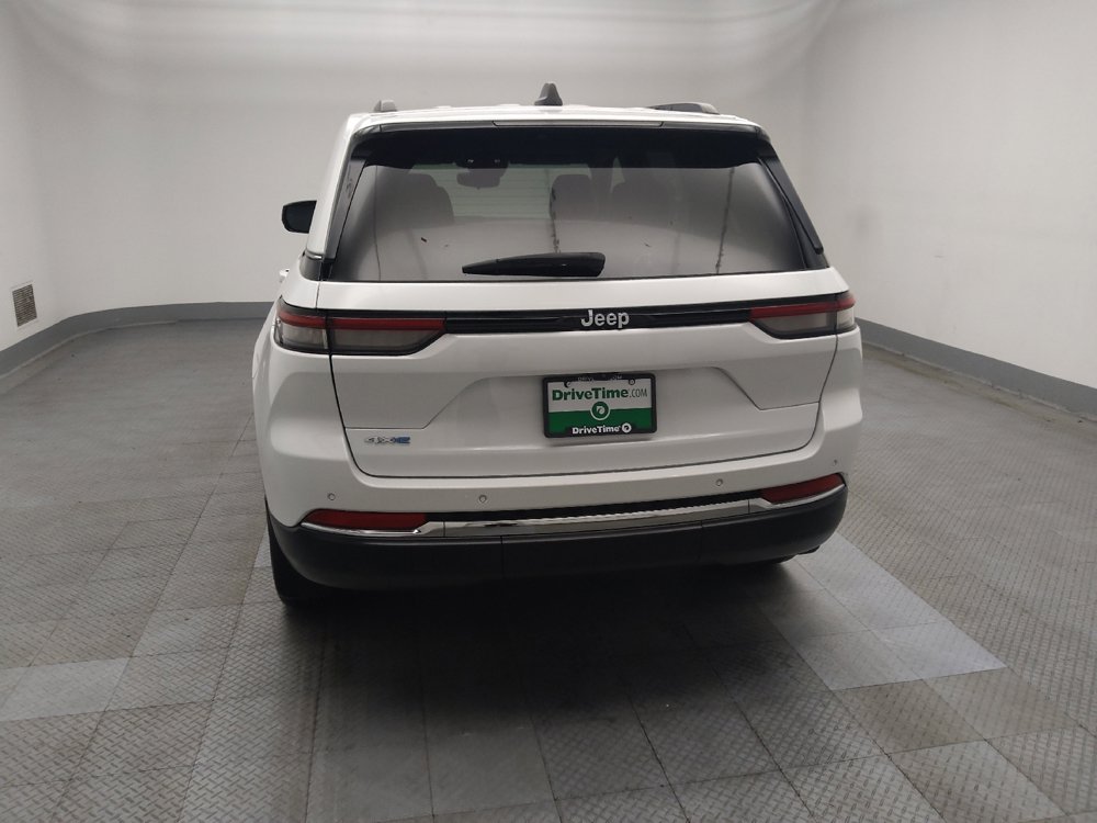 Used 2022 Jeep Grand Cherokee Limited 4xe w/ MOPAR Finishing Package AWD/4WD image 6
