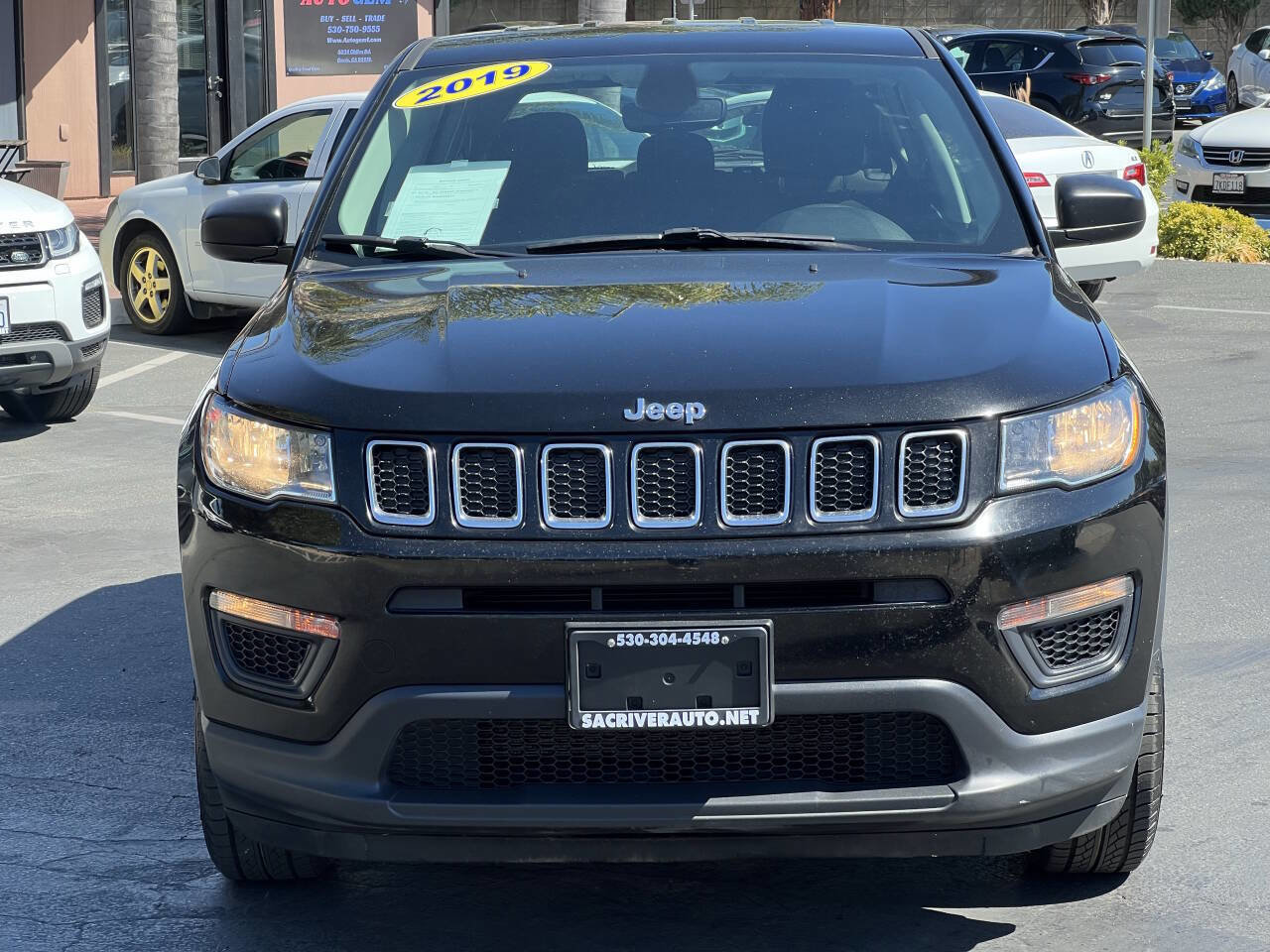 Used 2019 Jeep Compass Sport image 2