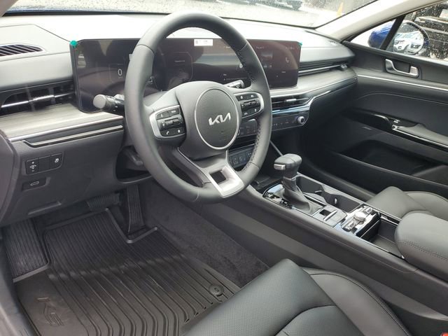 New 2025 Kia K5 EX image 12