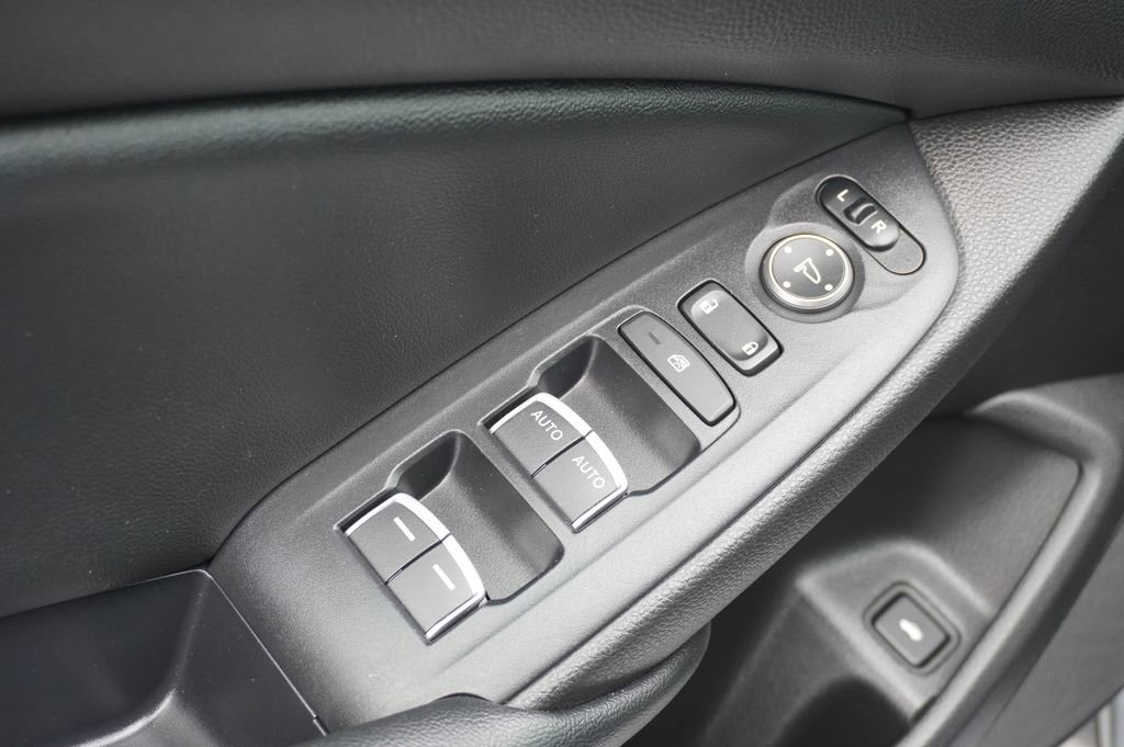 Used 2022 Honda Accord Sport image 13