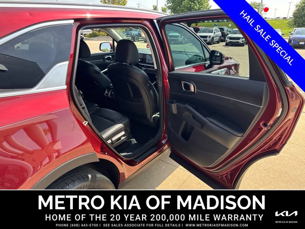 Used 2025 Kia Sorento S AWD/4WD image 45