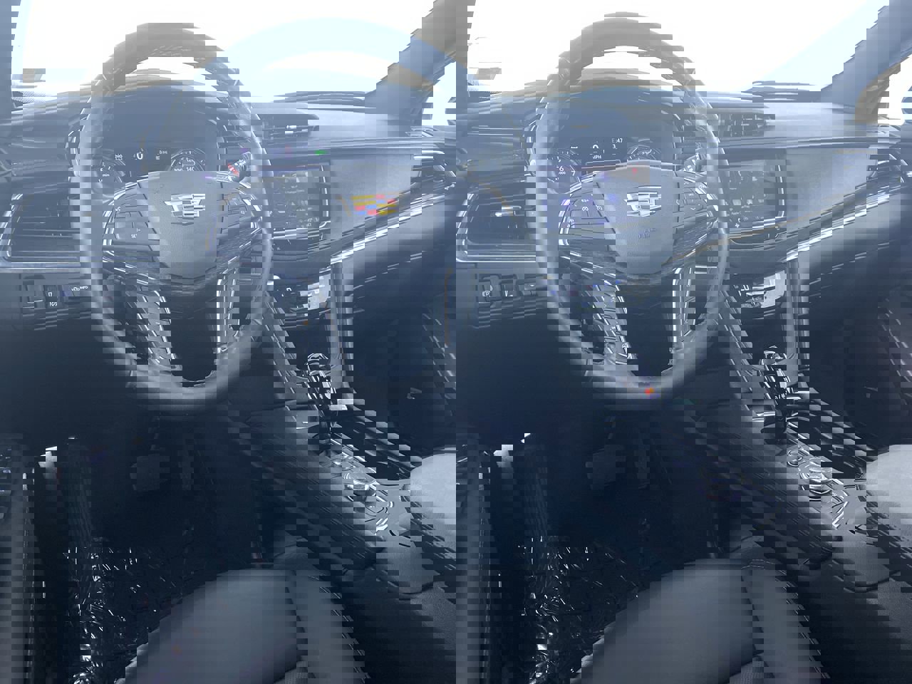 Certified 2022 Cadillac XT5 Premium Luxury w/ Technology Package image 2