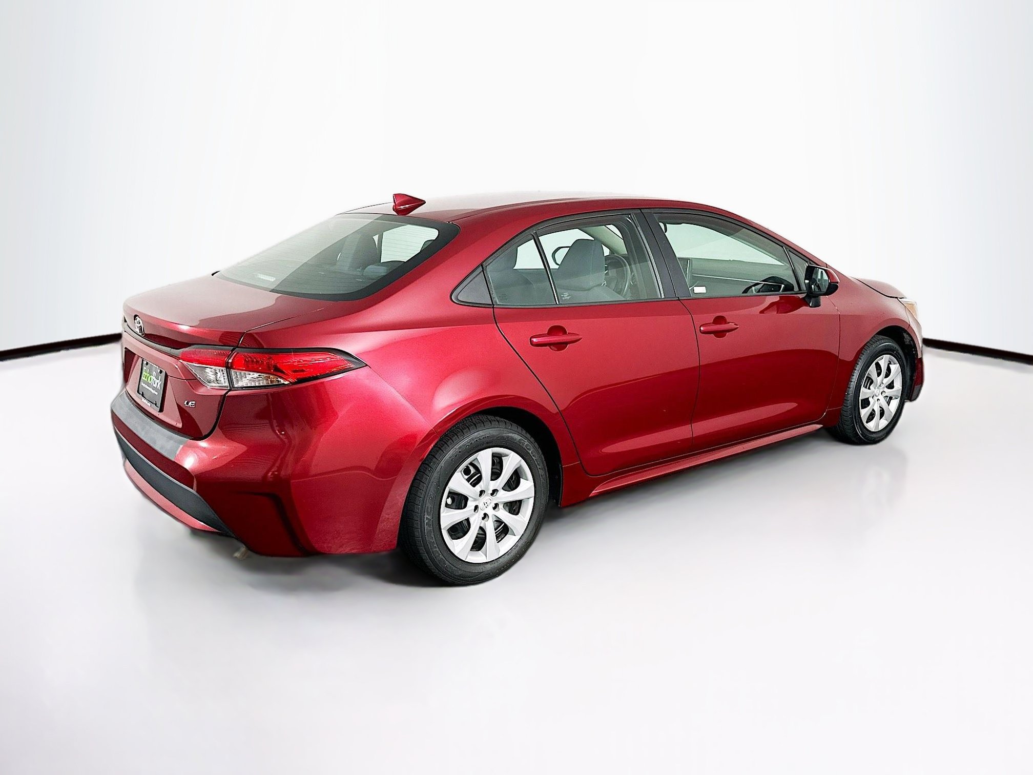 Used 2022 Toyota Corolla LE FWD image 9