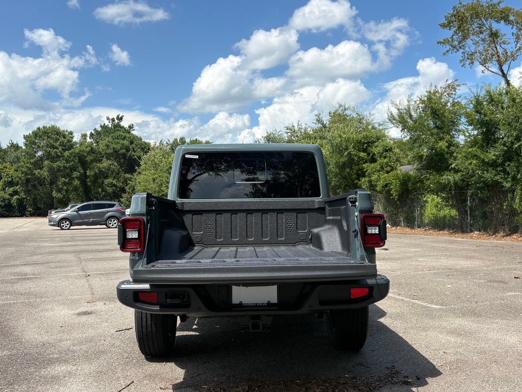 New 2026 Jeep Gladiator Sport AWD/4WD image 23