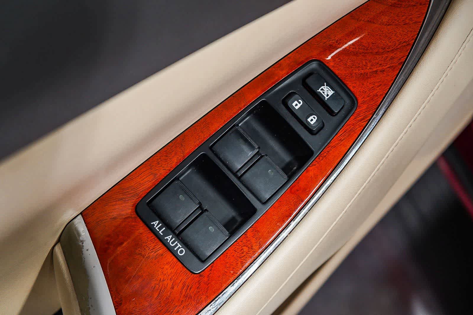 Used 2010 Lexus ES 350 image 23