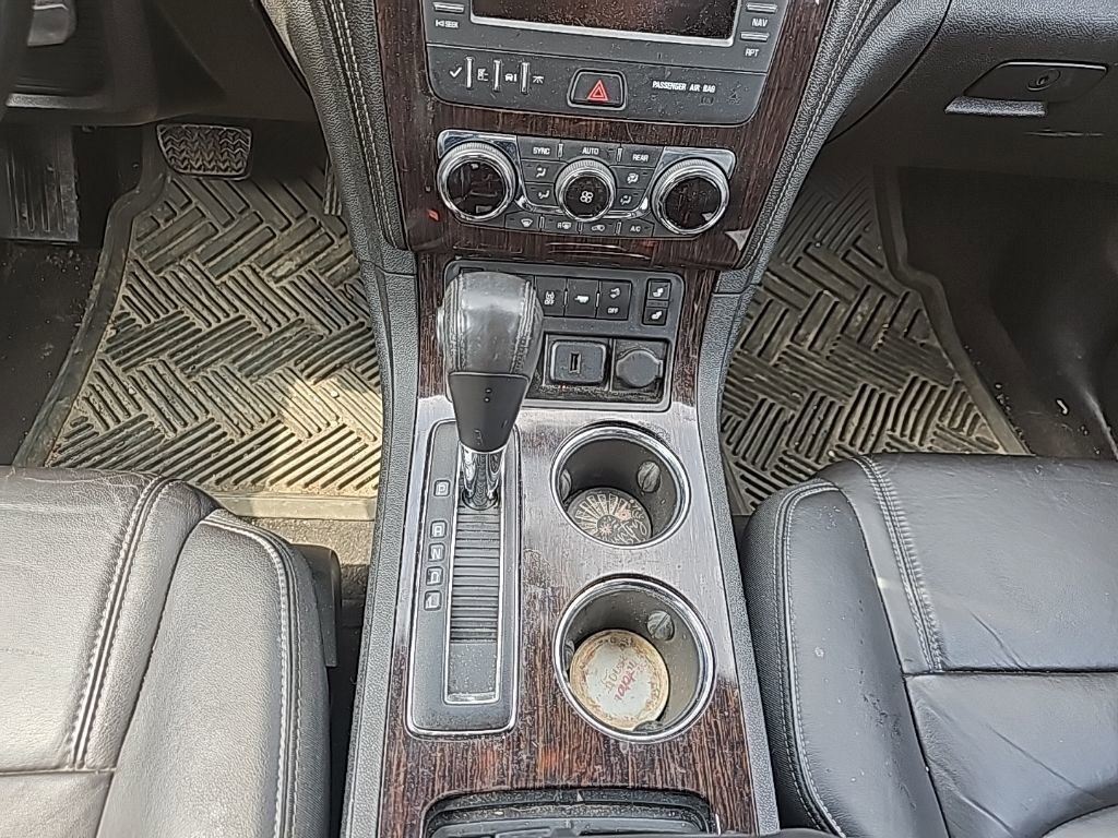 Used 2016 Chevrolet Traverse LT image 5