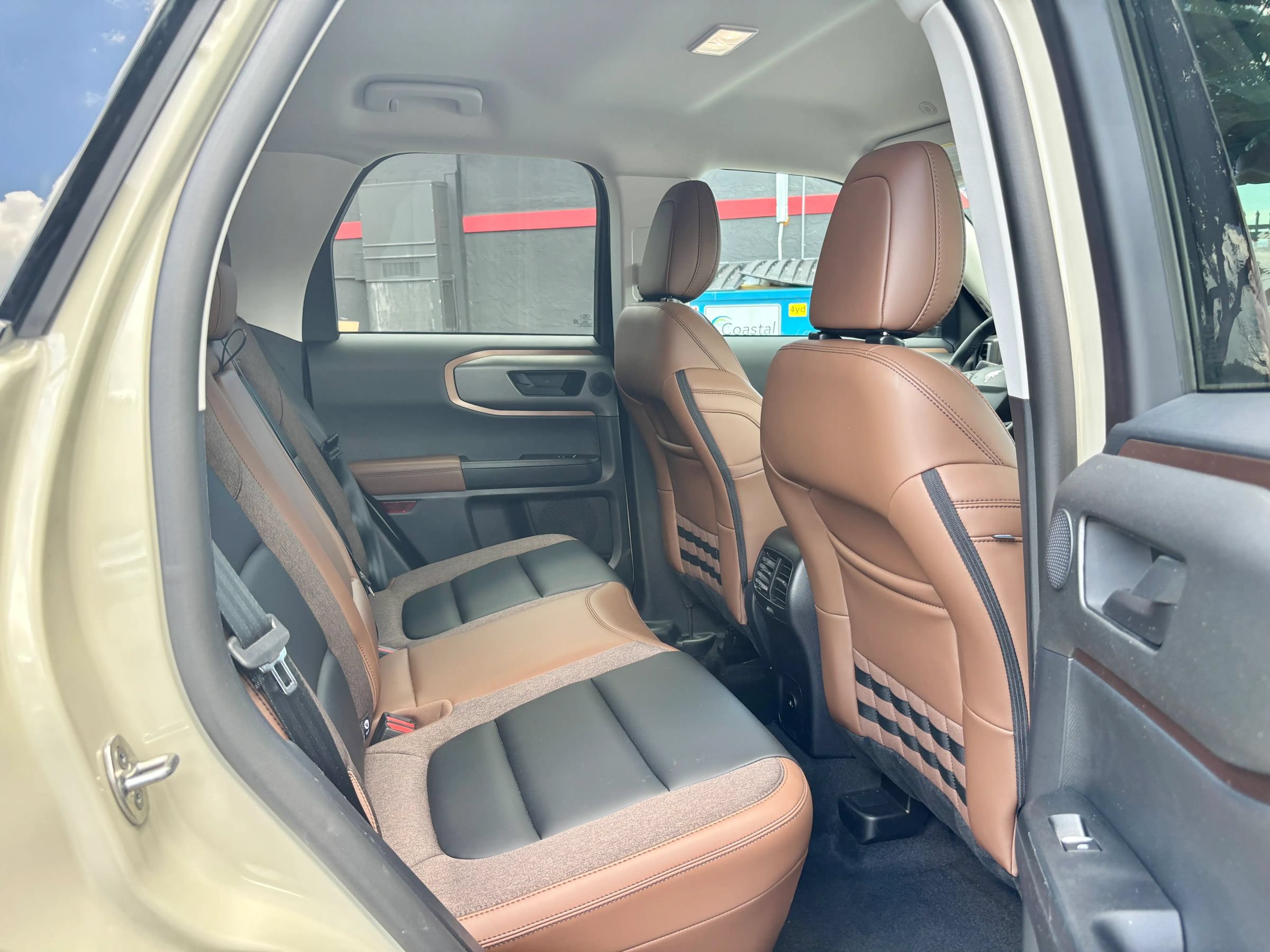 Used 2025 Ford Bronco Sport Outer Banks w/ Outer Banks Tech Package+ AWD/4WD image 26