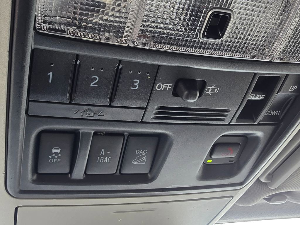 Used 2021 Toyota 4Runner Limited image 29