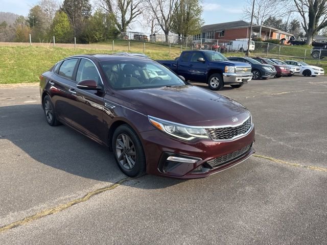 Used 2019 Kia Optima LX image 2