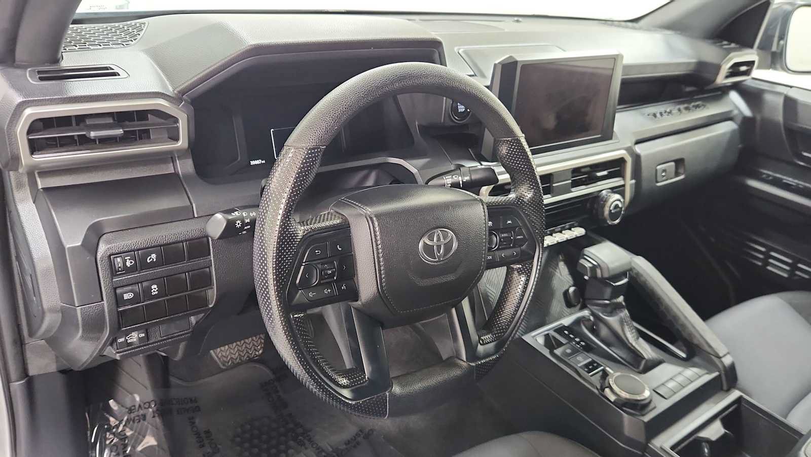 Certified 2024 Toyota Tacoma SR w/ SR Upgrade Package AWD/4WD image 12