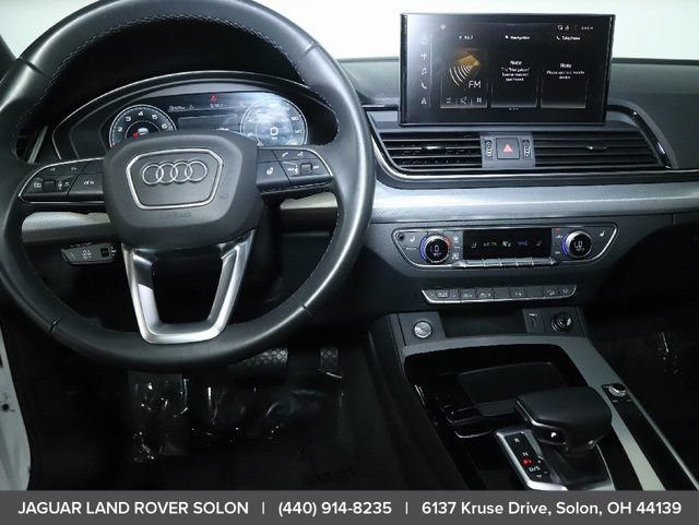 Used 2025 Audi Q5 2.0T Premium AWD/4WD image 15