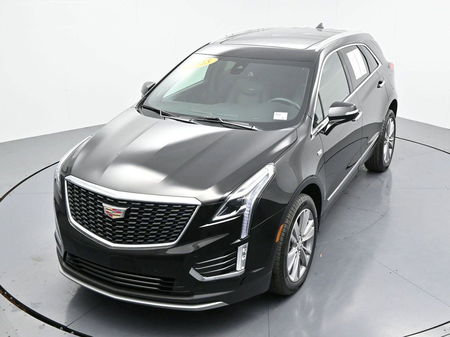 Certified 2025 Cadillac XT5 Premium Luxury image 39