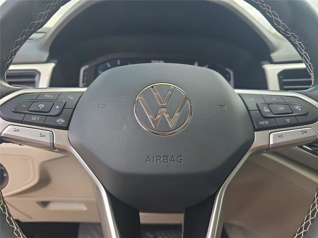 Used 2023 Volkswagen Atlas SE w/ Panoramic Sunroof Package FWD image 24