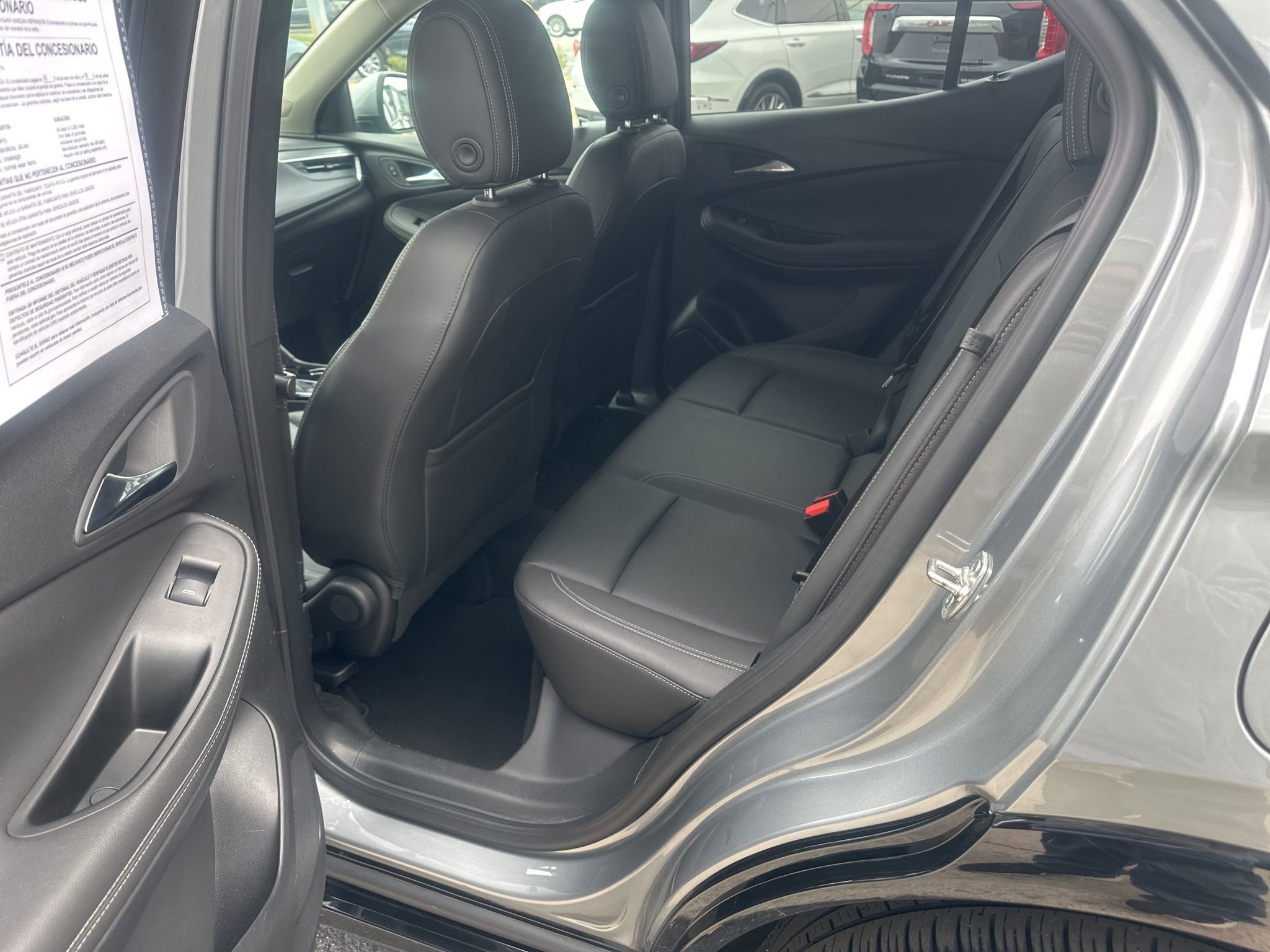 Used 2024 Buick Encore GX Sport Touring image 13