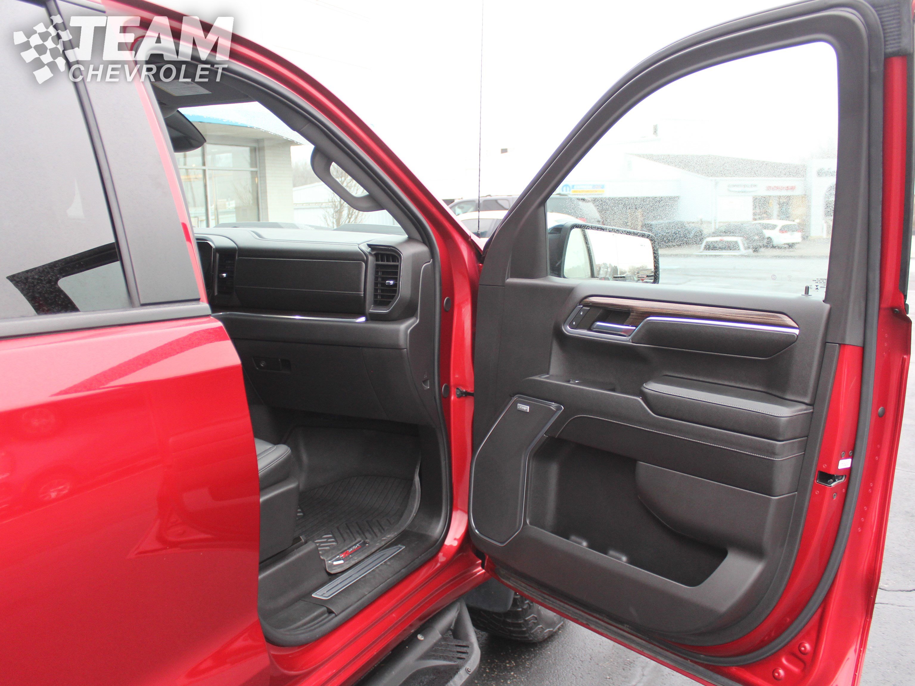 Certified 2024 Chevrolet Silverado 1500 LT Trail Boss w/ LT Trail Boss Premium Package image 25