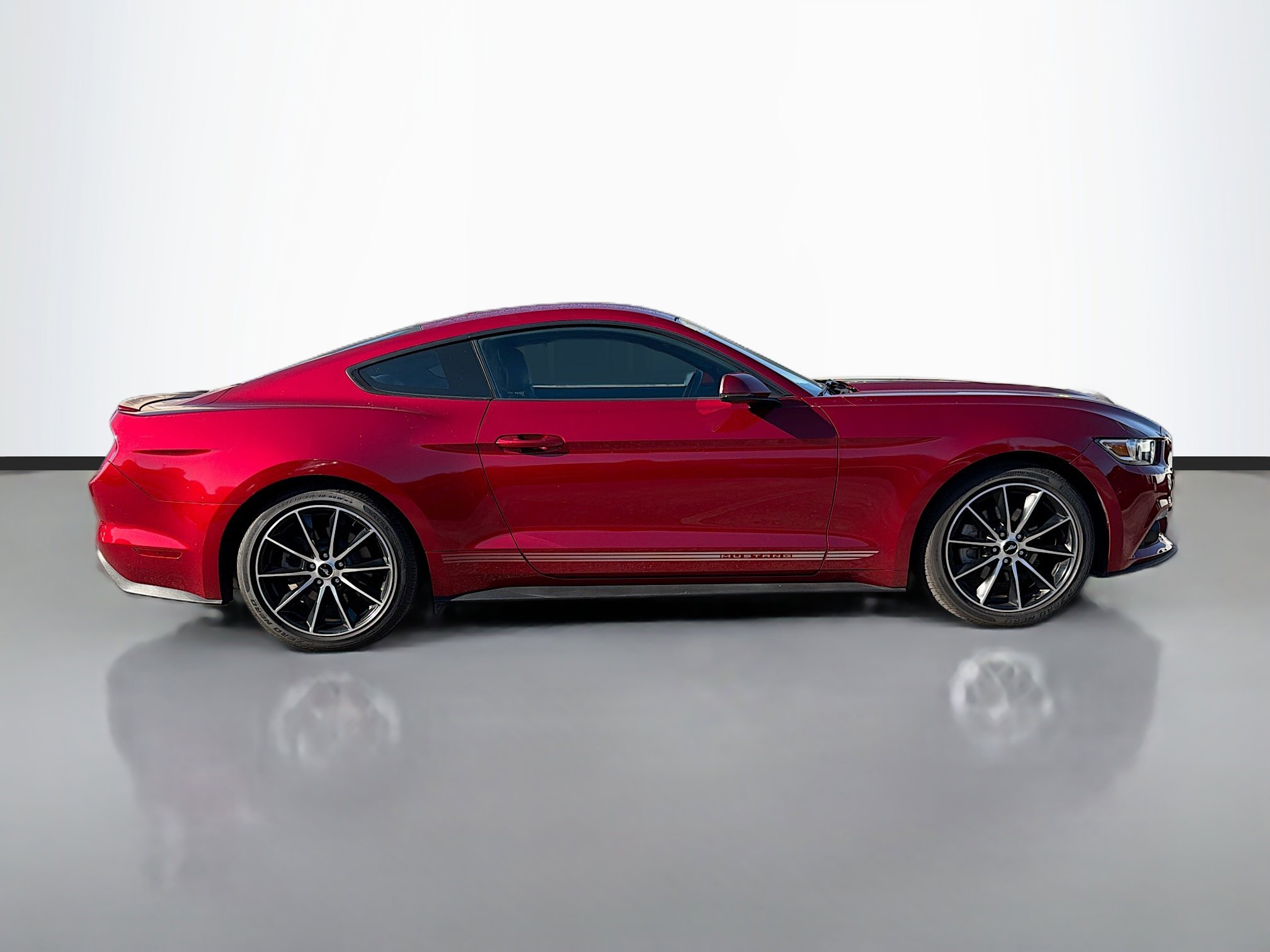 Used 2016 Ford Mustang Premium w/ Equipment Group 201A image 2