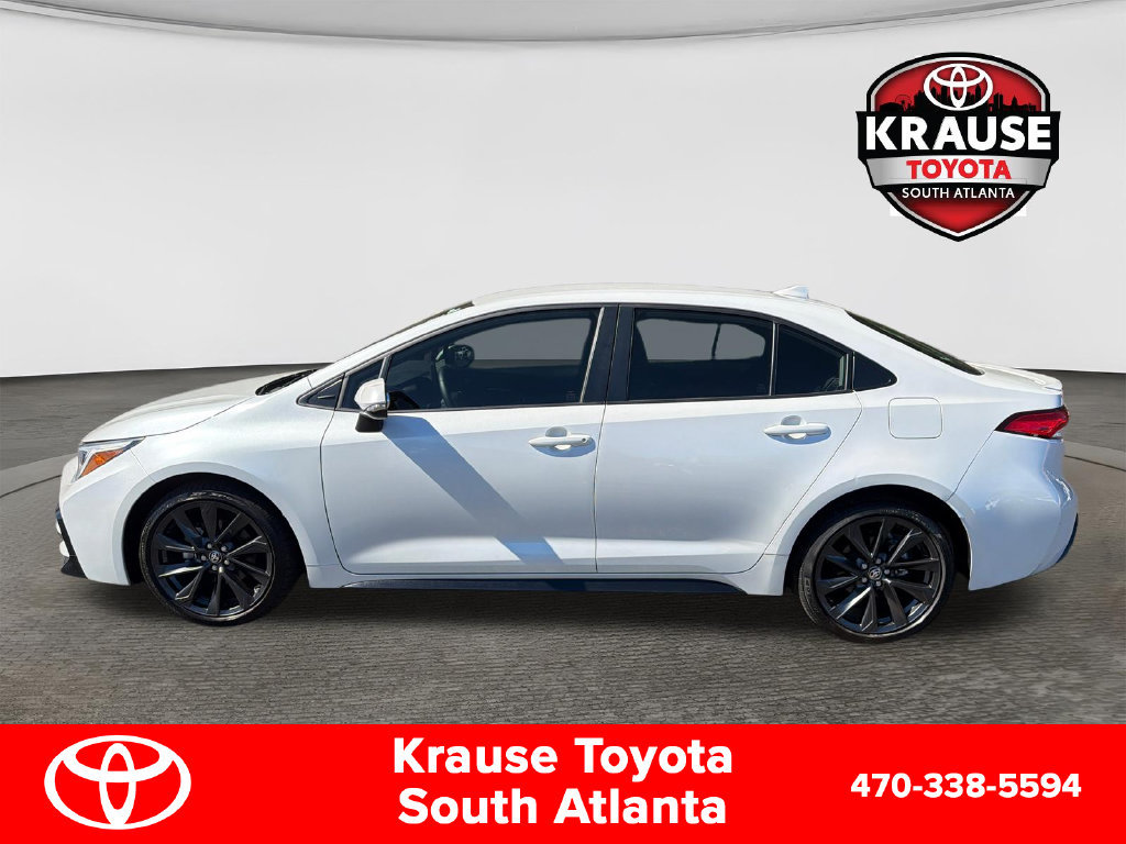 Used 2024 Toyota Corolla SE FWD image 4