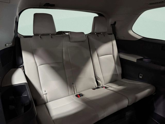 Used 2024 Toyota Grand Highlander AWD image 27