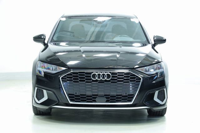 Used 2022 Audi A3 2.0T Premium w/ Convenience Package image 2