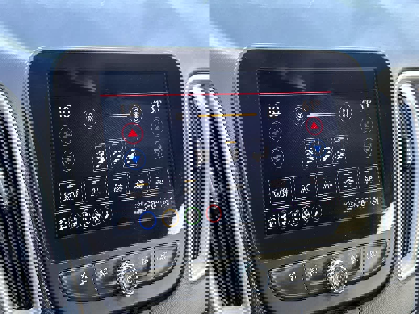 Used 2023 Chevrolet Malibu LT image 12