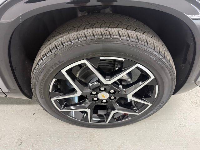 New 2026 Chevrolet Traverse High Country w/ LPO, Floor Liner Package image 4