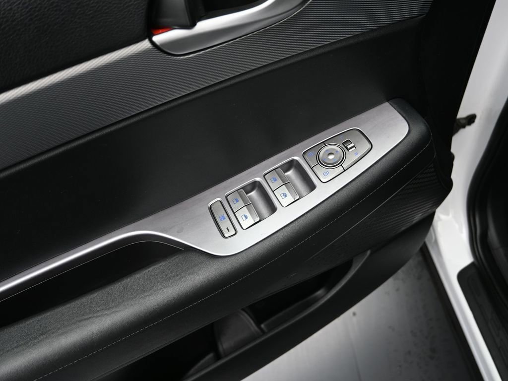 Used 2021 Hyundai Palisade SE image 12