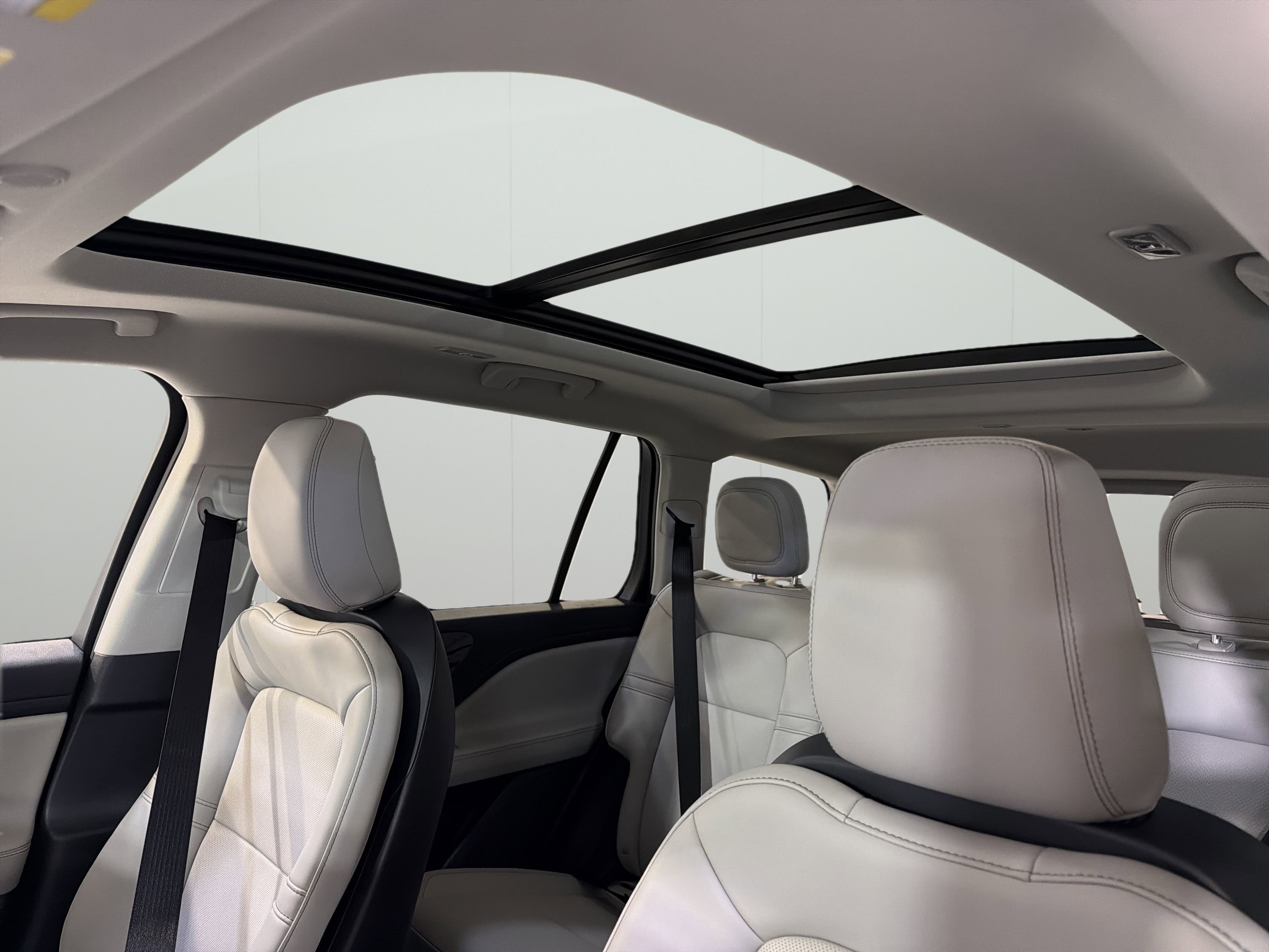 New 2026 Lincoln Aviator 2WD image 24