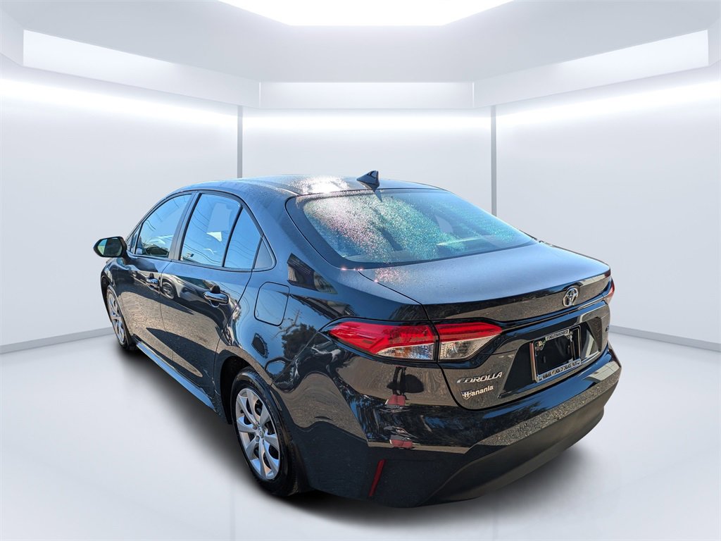 Used 2025 Toyota Corolla LE image 5