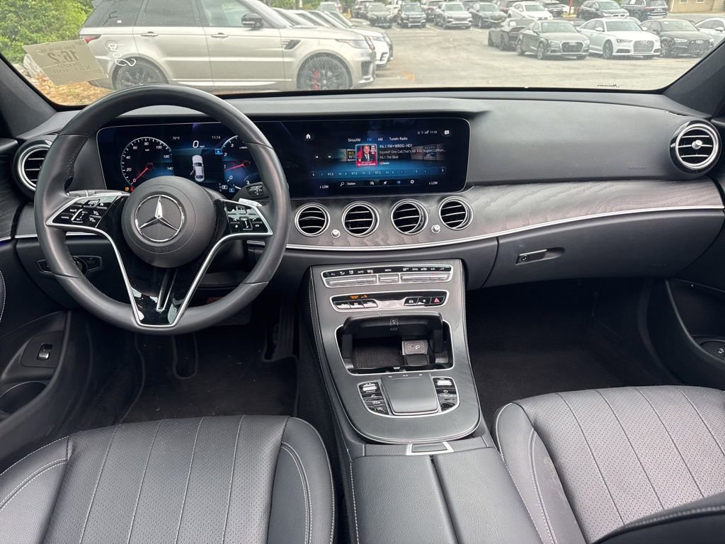 Used 2022 Mercedes-Benz E 350 Sedan w/ AMG Line Exterior image 9