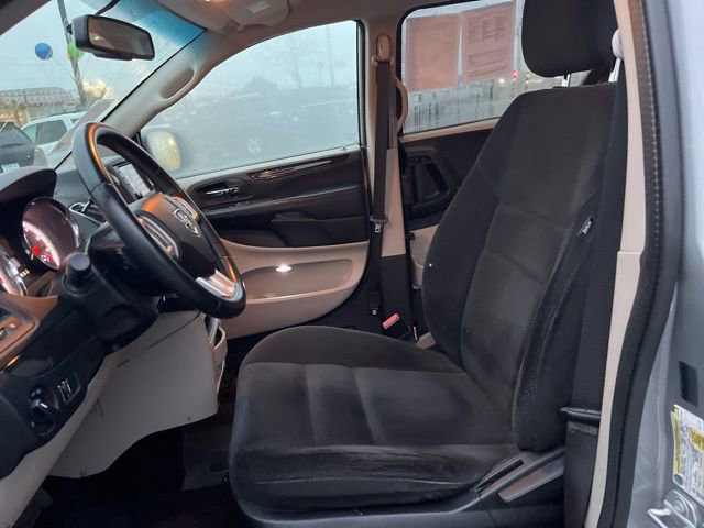 Used 2017 Dodge Grand Caravan SE w/ Power Window Group image 8