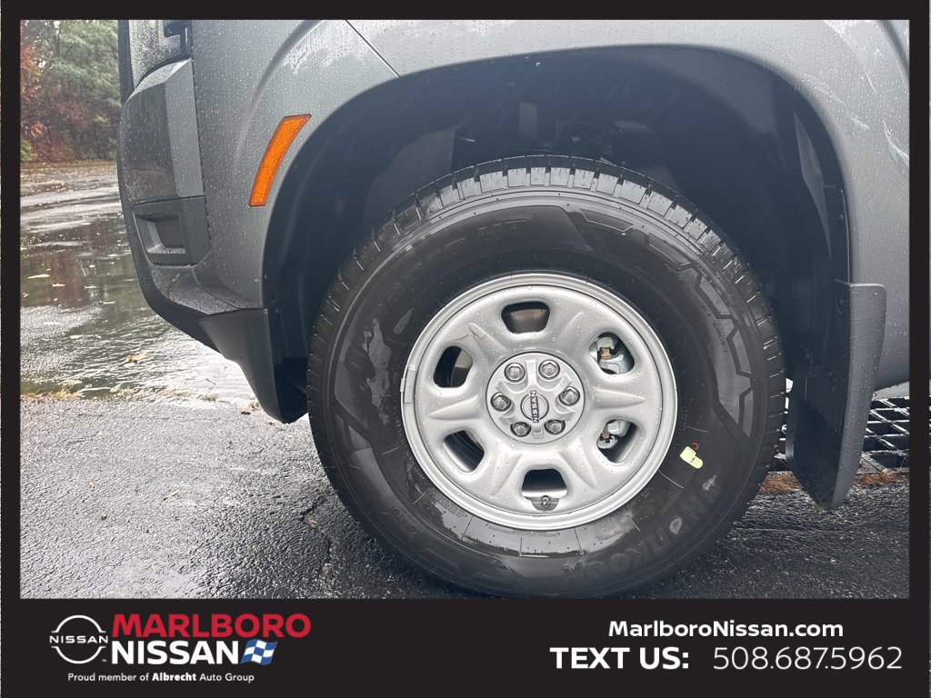 New 2026 Nissan Frontier S image 11