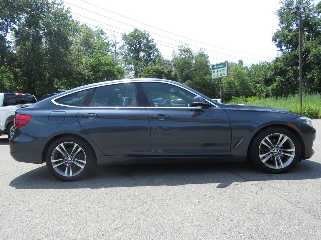 Used 2019 BMW 330i Gran Turismo xDrive w/ Convenience Package AWD/4WD image 4