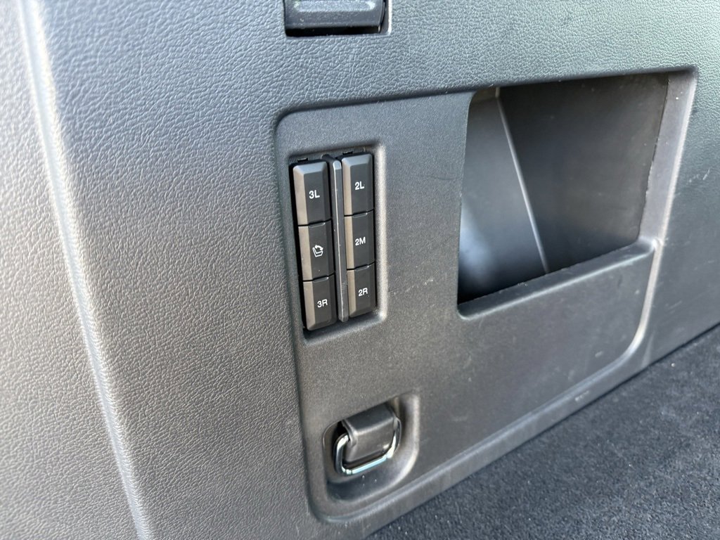 Used 2024 Ford Expedition Max XLT image 40